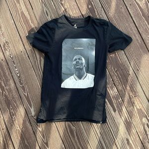 Air Jordan Small Black T-Shirt Hardly worn